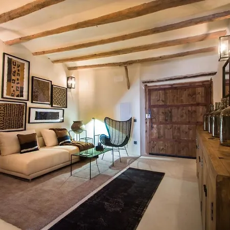 Con Piscina Holiday home *