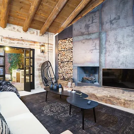 Holiday home Con Piscina
