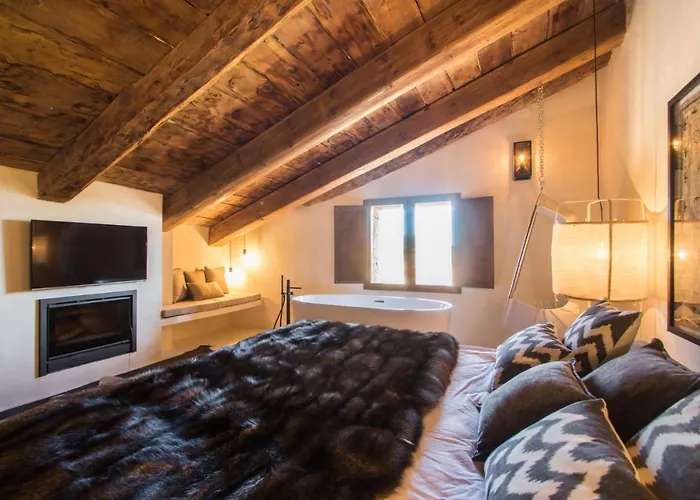 Con Piscina * Mora de Rubielos