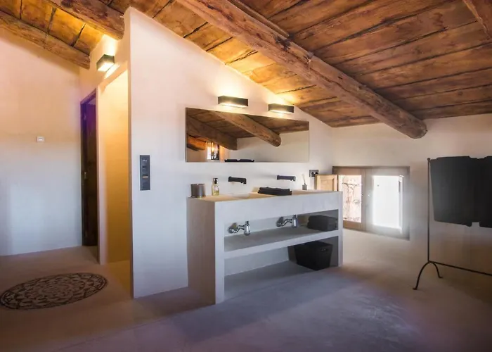 Con Piscina Vakantiehuis *