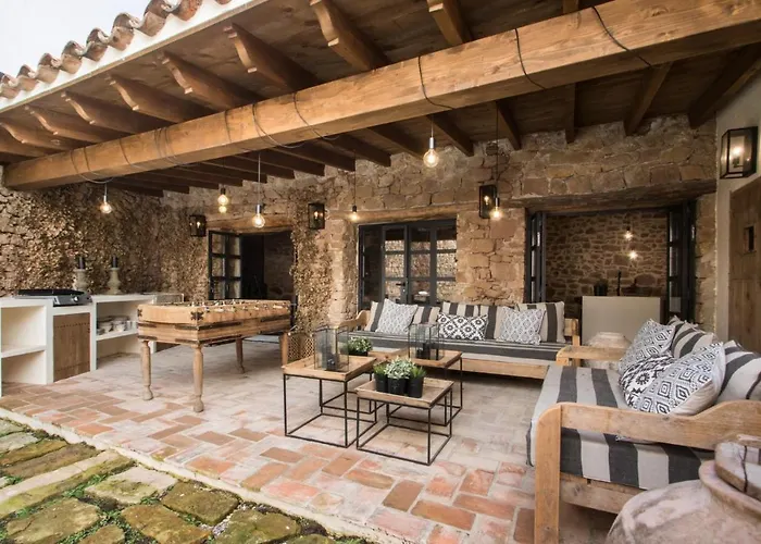 Con Piscina Vakantiehuis Mora de Rubielos